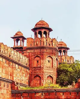 Enjoy Your Visit to Red Fort (Lal Qila)